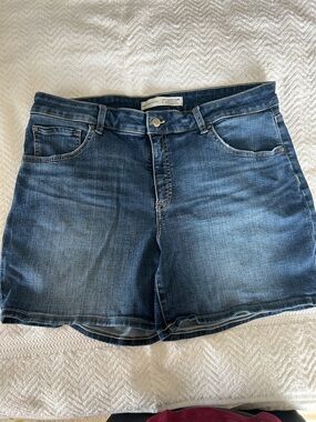 Denver Hayes Light Blue Denim JeansSize 16